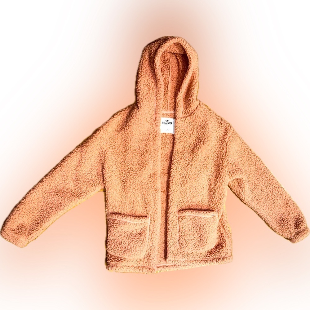 EUC Hollister SZ S pinkish/coral Sherpa open front hooded jacket w/front pockets